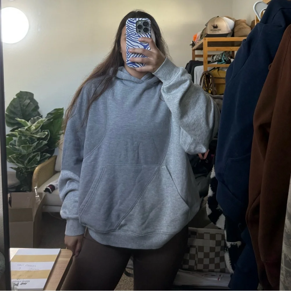 Alo Yoga Make Waves Hoodie Size small